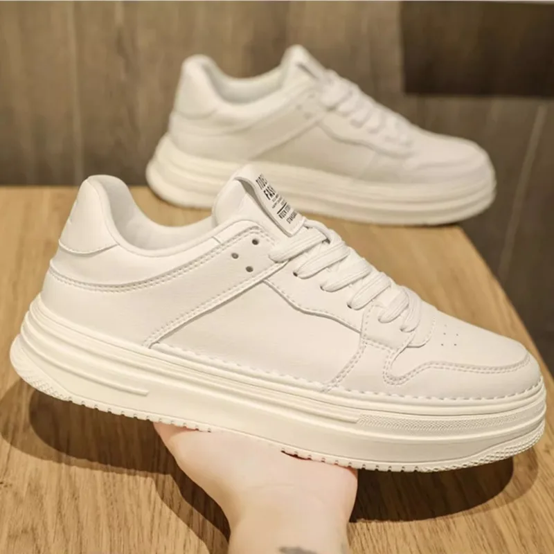 

Luxury Brands Men Casual Sneakers Fashion Skateboard Shoes Non-slip Flats Lightweight Commuter Walking Shoes Breathable Trainers