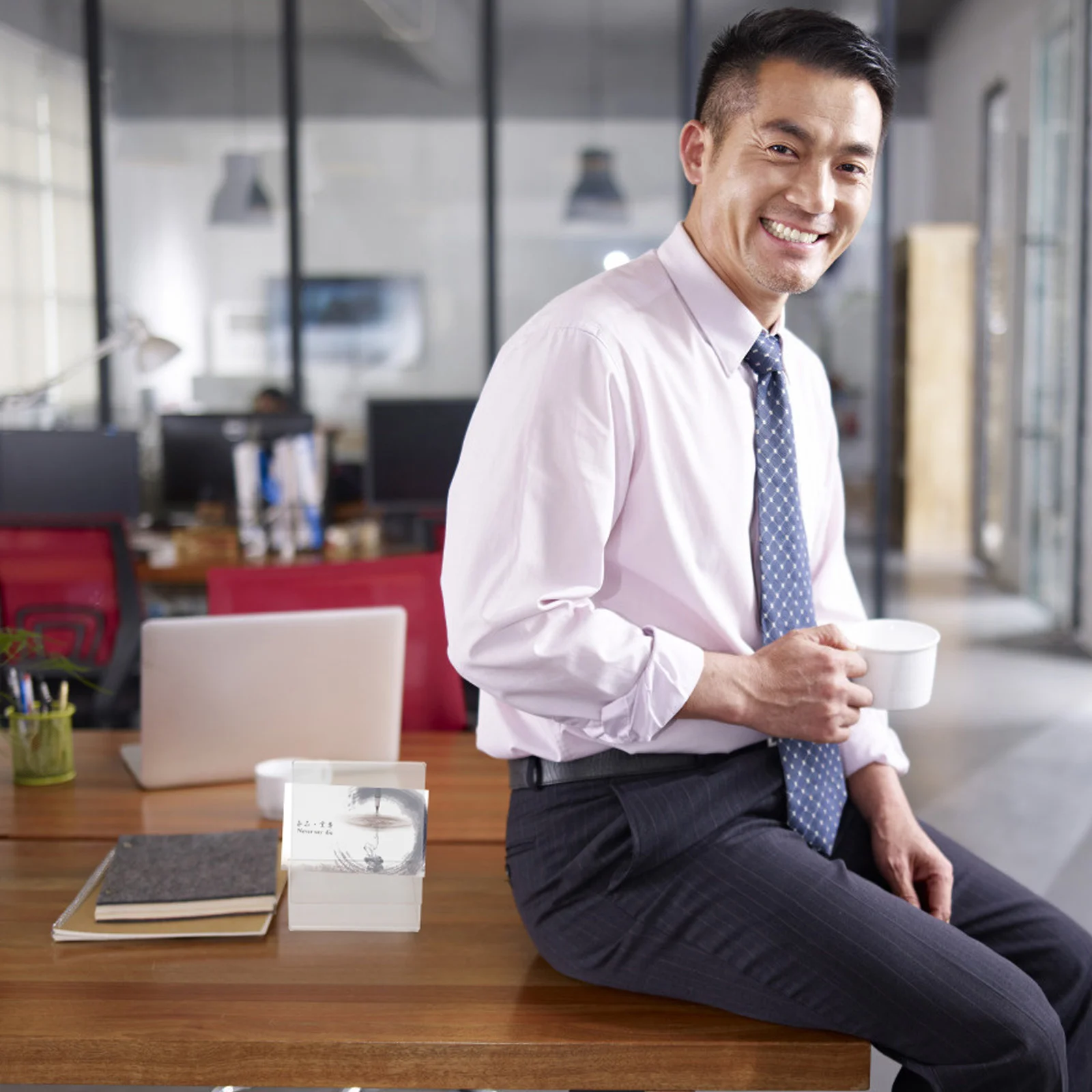 2 Stück QR-Code Acryl Display Stand Show Rack Desktop Form Halter Preisschild Kunststoff Regal