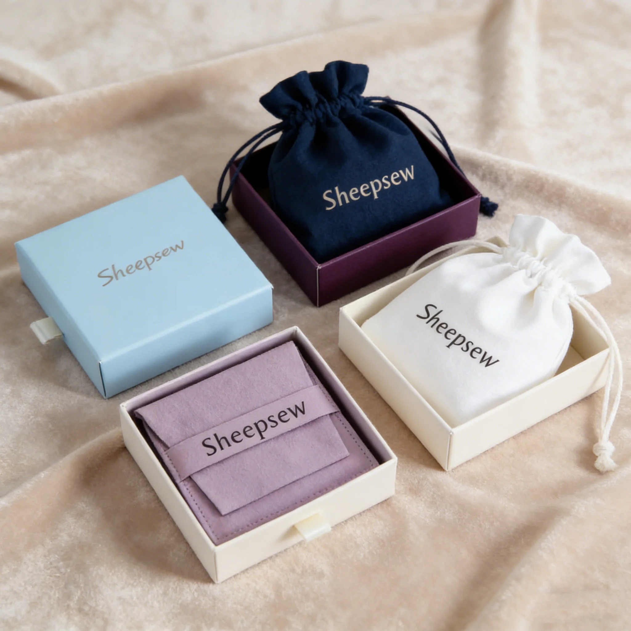 Custom 9x9x2.5cm Jewelry Drawer Box Personalized Logo Ring Packaging Cardboard Gift Box 8x8cm Microfiber Suede Jewelry Pouch Bag