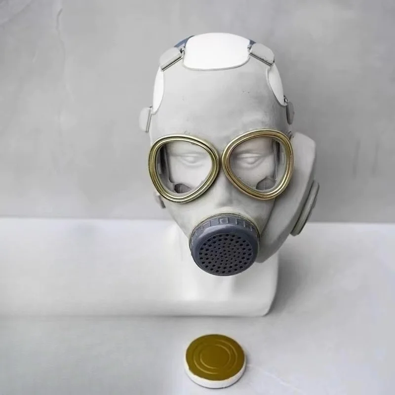 

New Type 65 Sand and Dust Masks Masks Tactical Gear Hunting Accessories Outdoor Ghillie The Style of the Bag is Random
