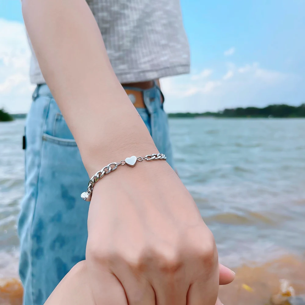 2pcs/set Stainless Steel heart-shaped Charm Couple magnet Bracelet high-quality Jewelry Valentine\'s Day Gift for Men women