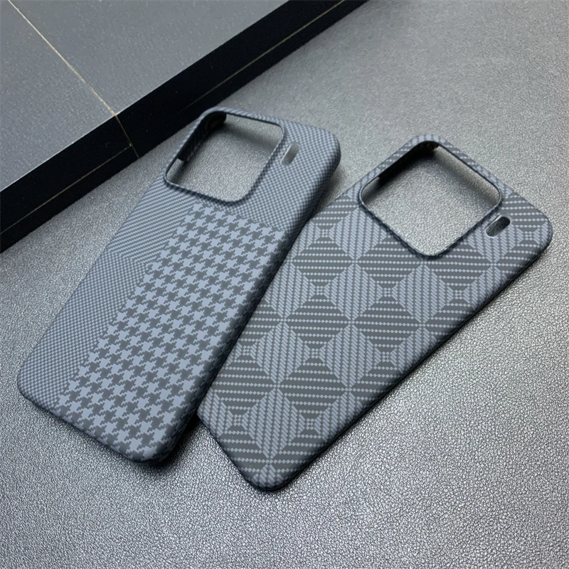 حافظة لهاتف Xiaomi 15 15S Pro 14 من ألياف الكربون الأصلية حافظة رفيعة للغاية غطاء مغناطيسي خفيف الوزن متين وقوي XKRQNQG