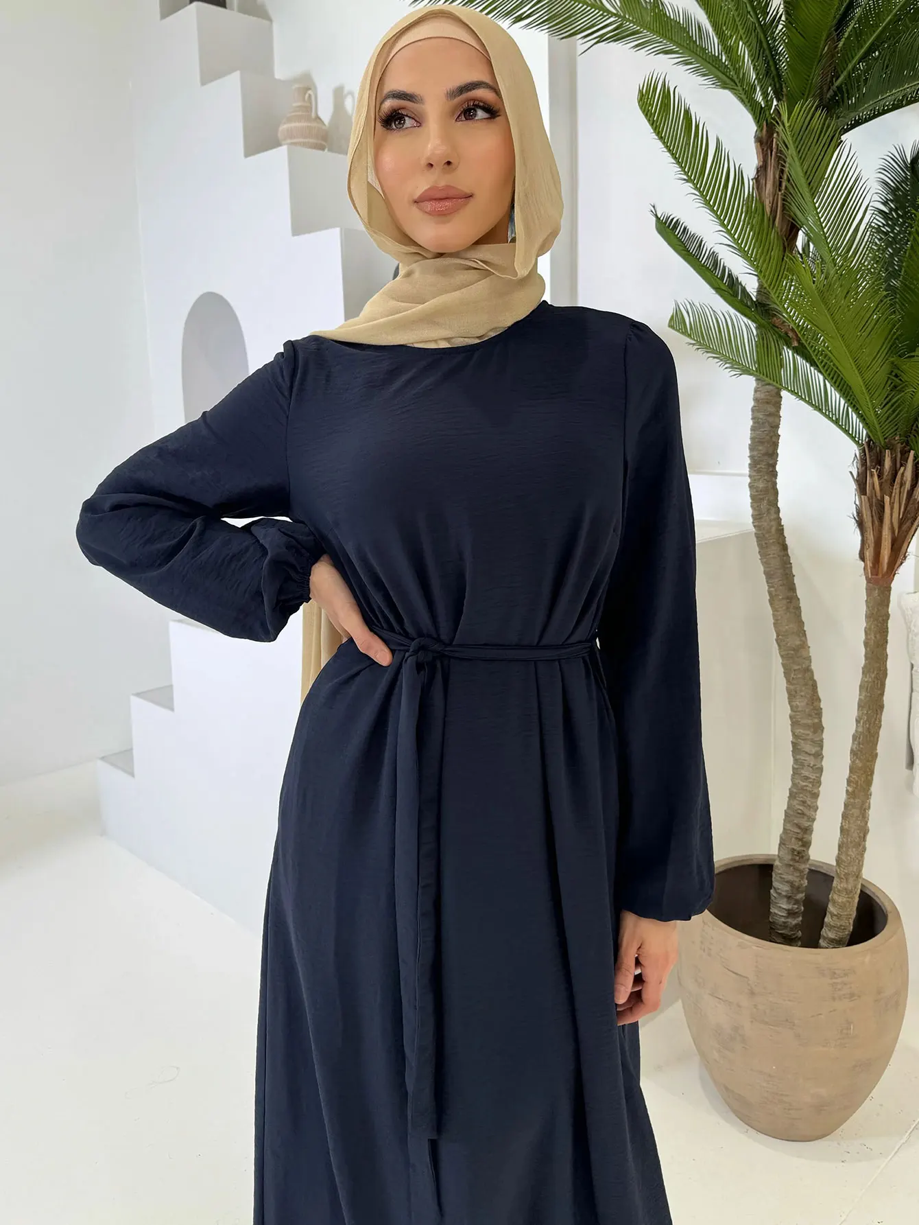 

Стильное темно-синее платье Абая для женщин, скромный дубайский кафтан с поясом на талии, изысканный исламский халат, марокаин, мустарная мода