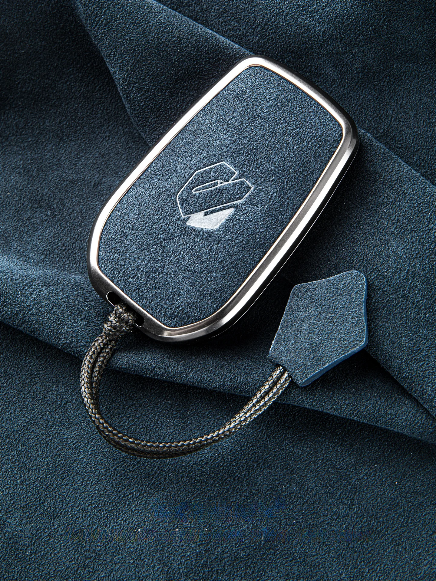 aluminum-alloy-leather-key-cover-for-new-alphard-40-series-30-series-rd-high-end-flap-leather-buckle
