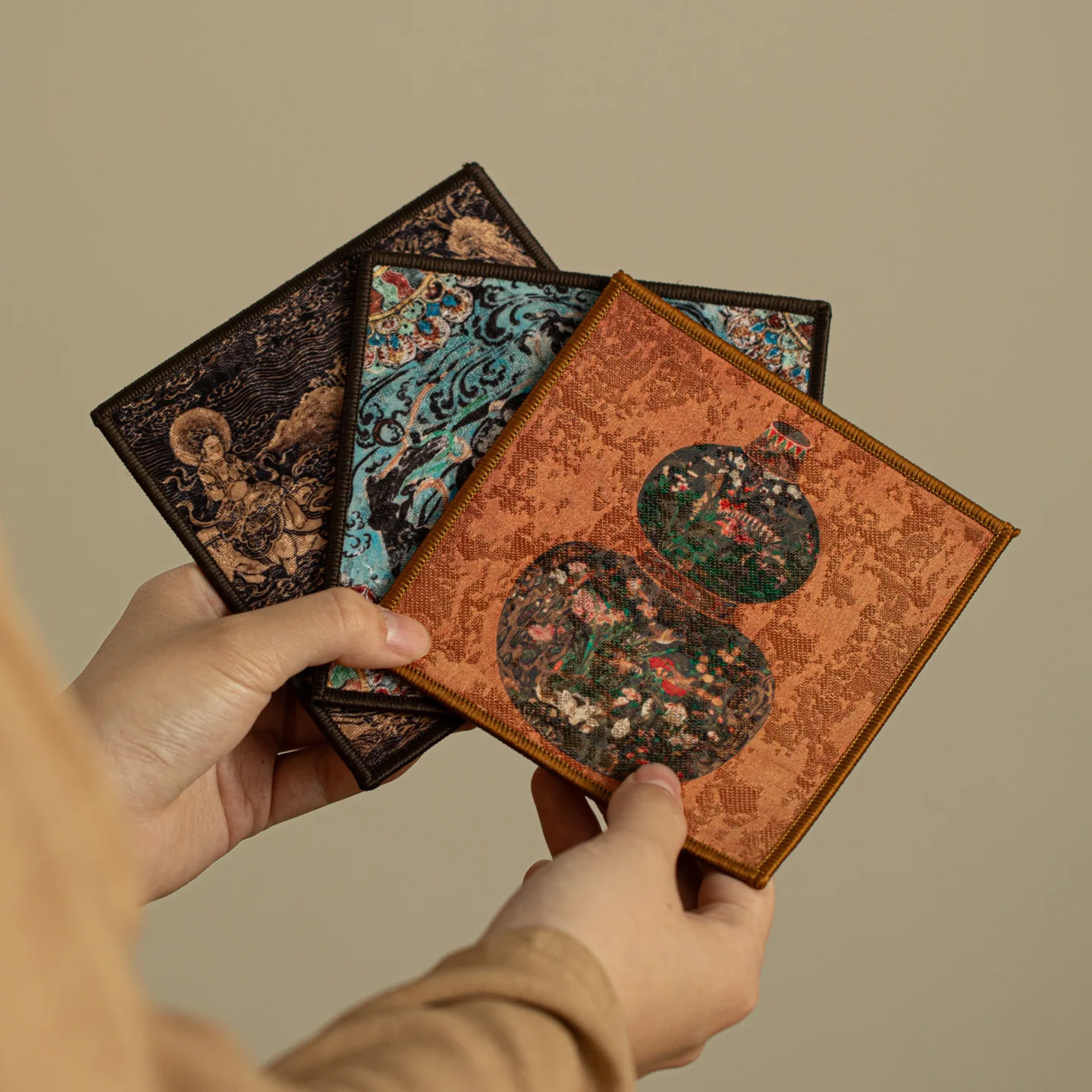 Dunhuang Cultural Creative Suede Tea Coaster Heat Insulation Mat for Gaiwan Teapot Zen Retro Home Office Desk Decor Gift