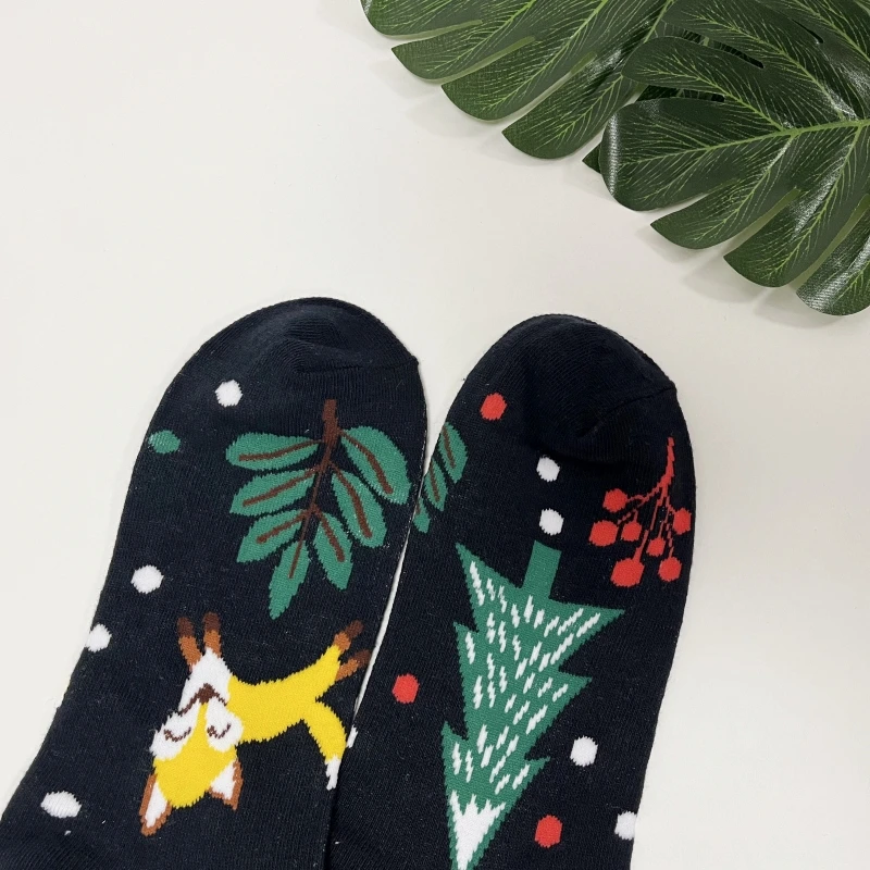 1 Pair Forest Plant Cute Fox Pattern Personalized Fashion AB Style Men\'s Mid-Calf Socks Suit In All Seasons