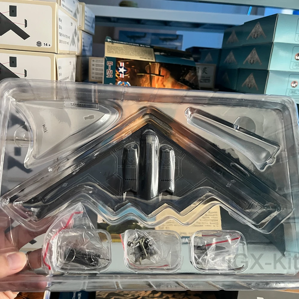 1/200 USAF B-2A B2 Spirit Stealth Bomber Diecast Metal Plane Airplane Aircraft Model Collected Hobby Gift