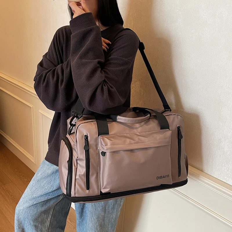 

Large Fitness Bag Sports Handbag Women Dry Wet Shoes Pocket Crossbody Bag Swimming Yoga Gym Sling Backpack Female Travel Duffel
