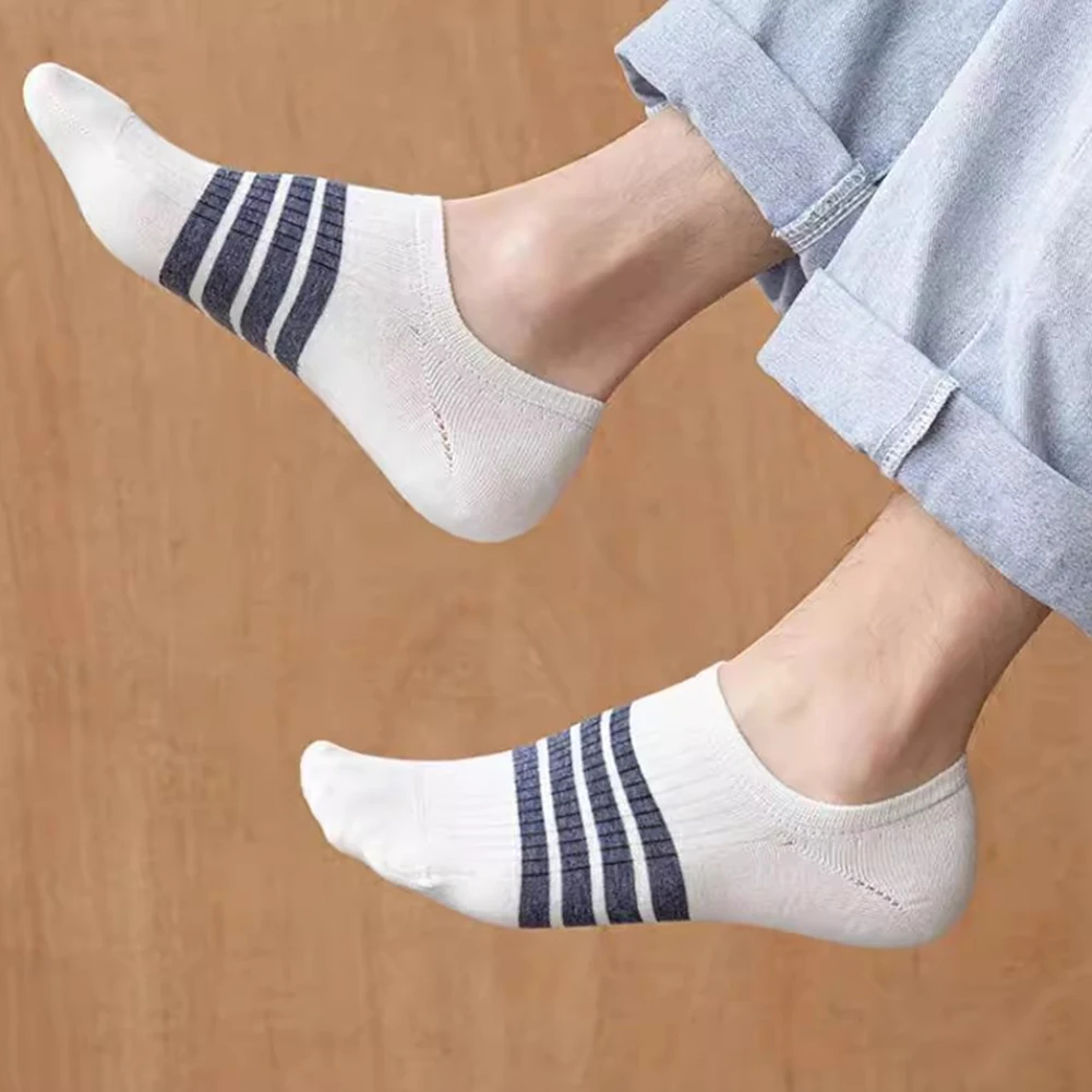 

Casual Wear Daily Use Disposable Boat Socks Retro Checkered Socks Breathable Fabric Long-staple Cotton Material