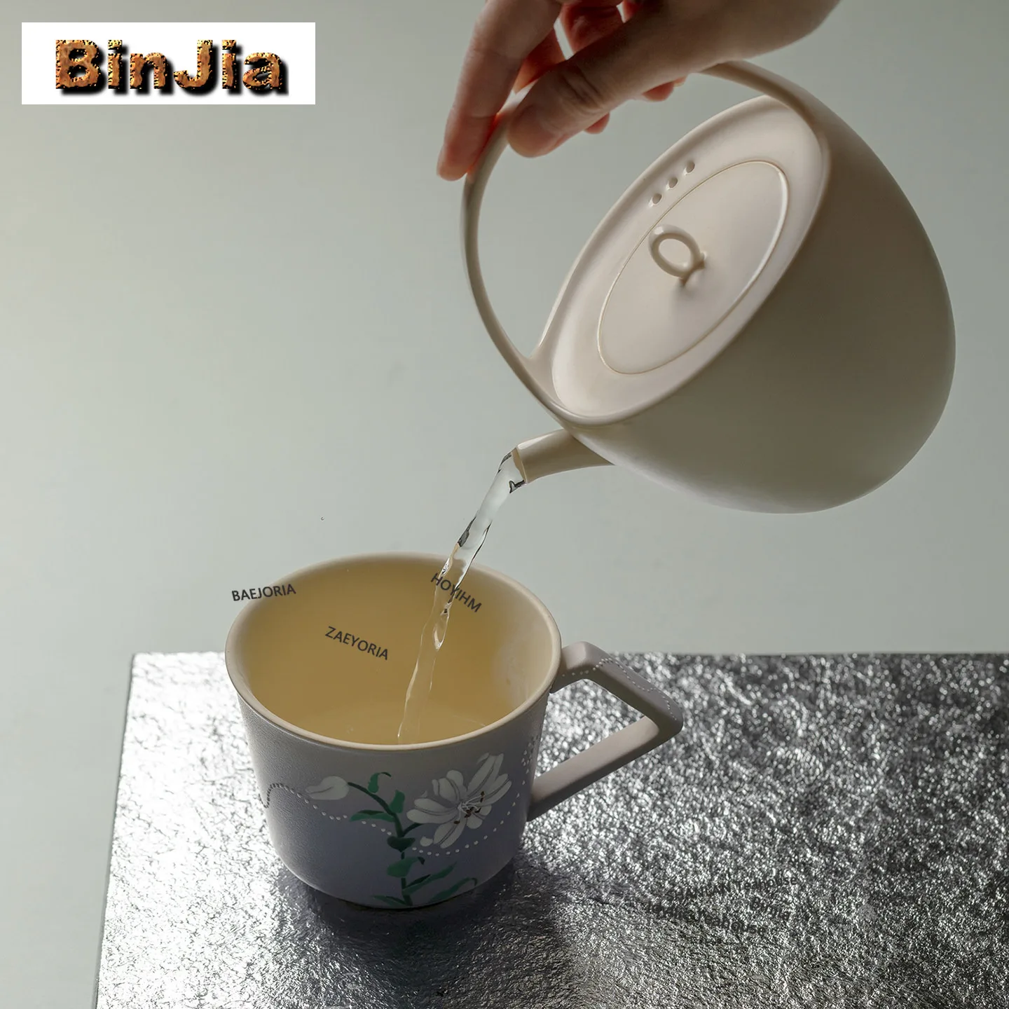 BAEJORIA 310ml Taro Purple Hand Painted Lily Teacup Japanese Tea Bowl Jug Tea-tasting Smelling Cup Chazhan Master Cups Teaware