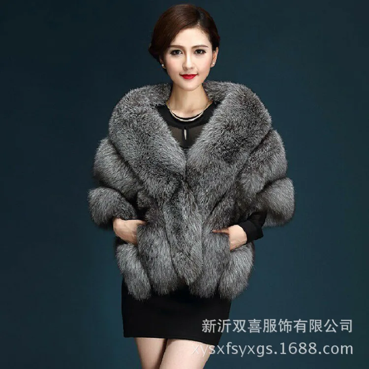 

New Autumn and Winter Faux Fur Shawl Cape for Women Warm Faux Fox Fur Cloak Coat