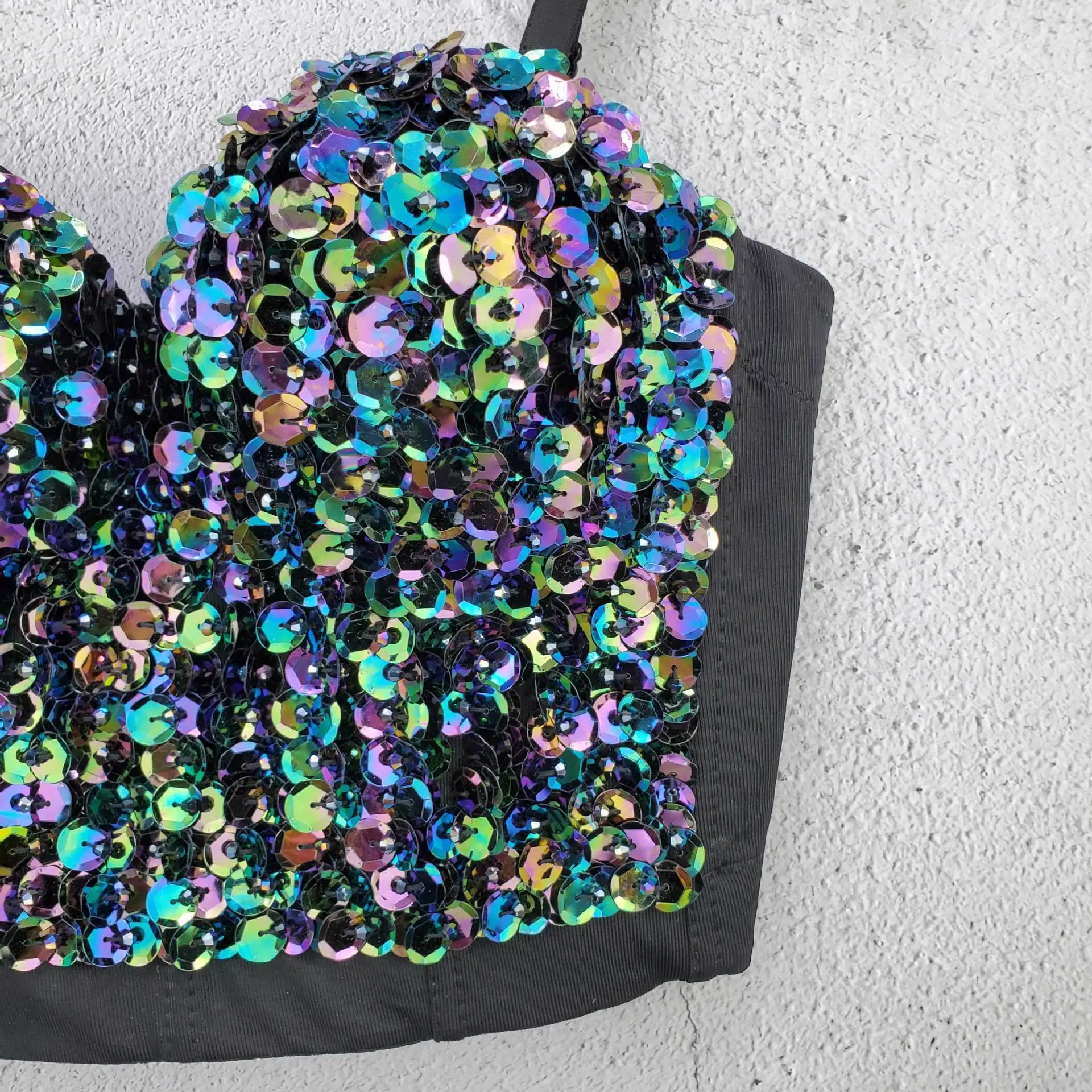 Glitter Camisole Wearing Outside, Sparkling On The Inside, Thin Vest, Popular Online, Wrapped Chest, Exposed Shoulder,