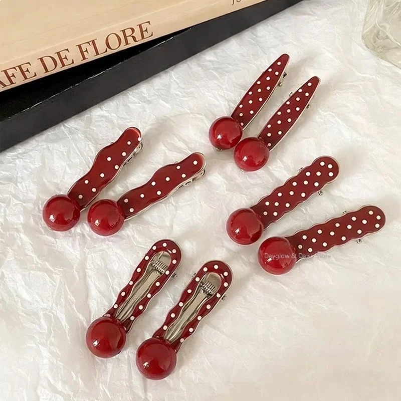 novo-prendedor-de-cabelo-vintage-coreano-com-bolinhas-vermelhas-para-mulheres-e-meninas-prendedores-de-bico-de-pato-fofos-e-delicados-faixas-laterais-para-cabelo-acessorios-para-cabelo