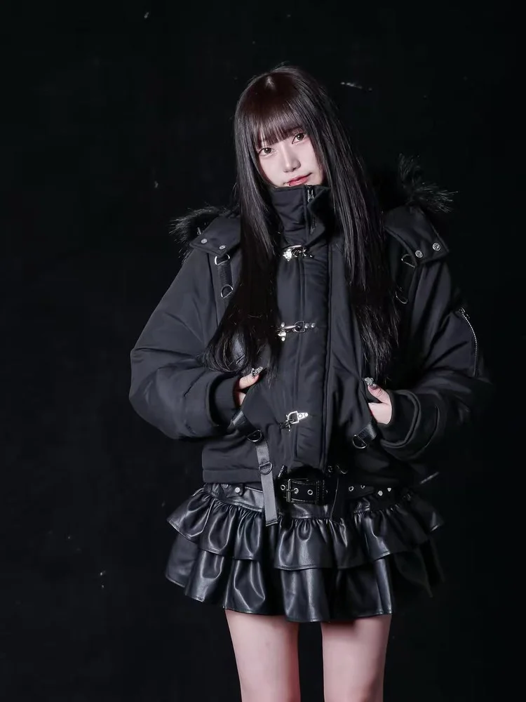 ثقافة فرعية القوطية الأسود الداكن السراويل سترات شتاء جديد 2025 الفتيات الحلو كول موضة الشرير نمط زر معدني معطف مقنع سترة #3
