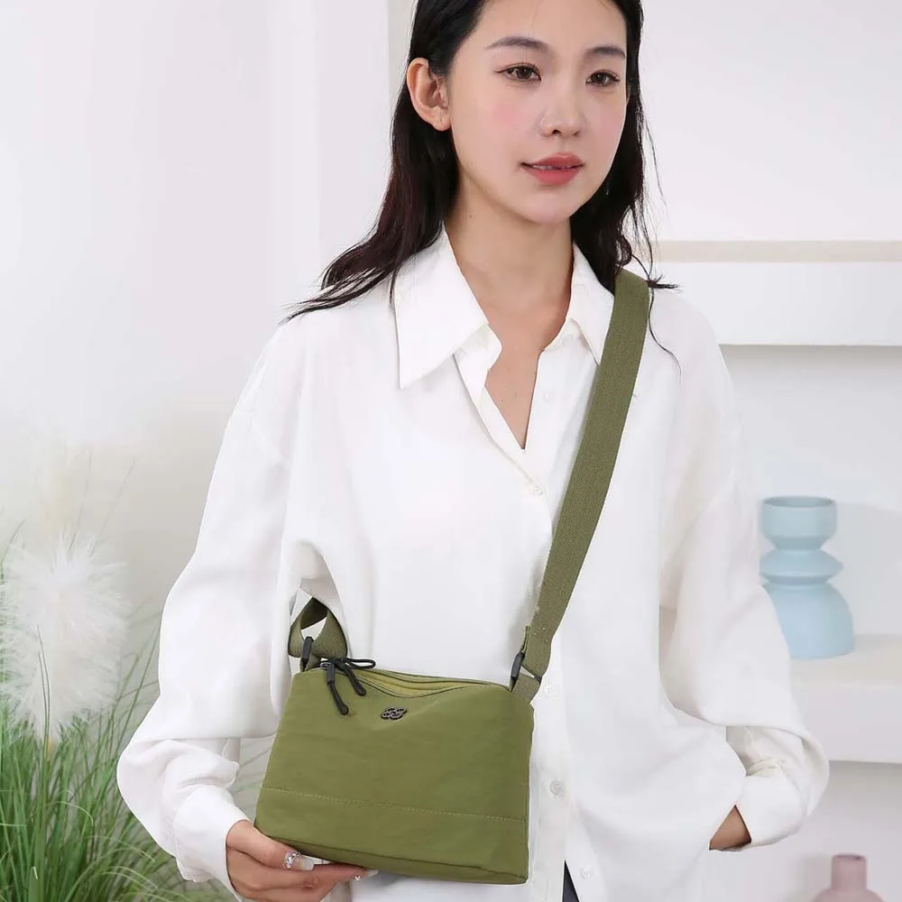 

Wide Strap Nylon Square Bag Anti-Splash Water Japanese Style Large Capacity Shoulder Bag Soft Khaki Casual Crossbody Pouch Daily