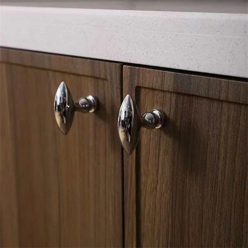Bright Chrome Furniture Handle French Rugby Shape Cabinet Handles Door Drawer Knobs Single Hole Cupbaord Wardrobe Closet Pulls