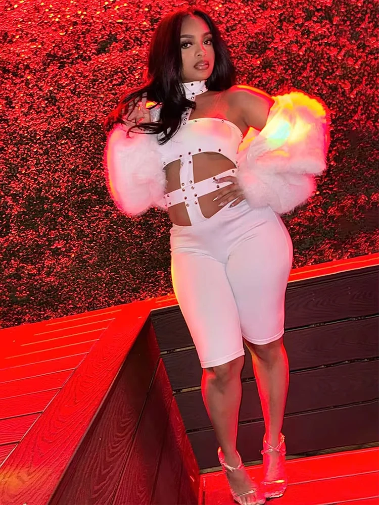 

Женский комбинезон-ромпер с заклепками, сексуальный, с вырезами, без рукавов, летний тренд 2026, облегающий, эластичный, для клуба, для активного отдыха