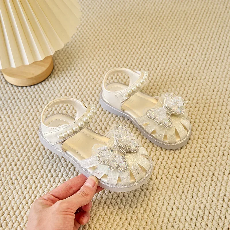 Girls Princess Shoes Hollowed-out Breathable 2025 Summer New Kids Beach Shoes Sweet Star Bows Children Sandals Beading Ins Trend
