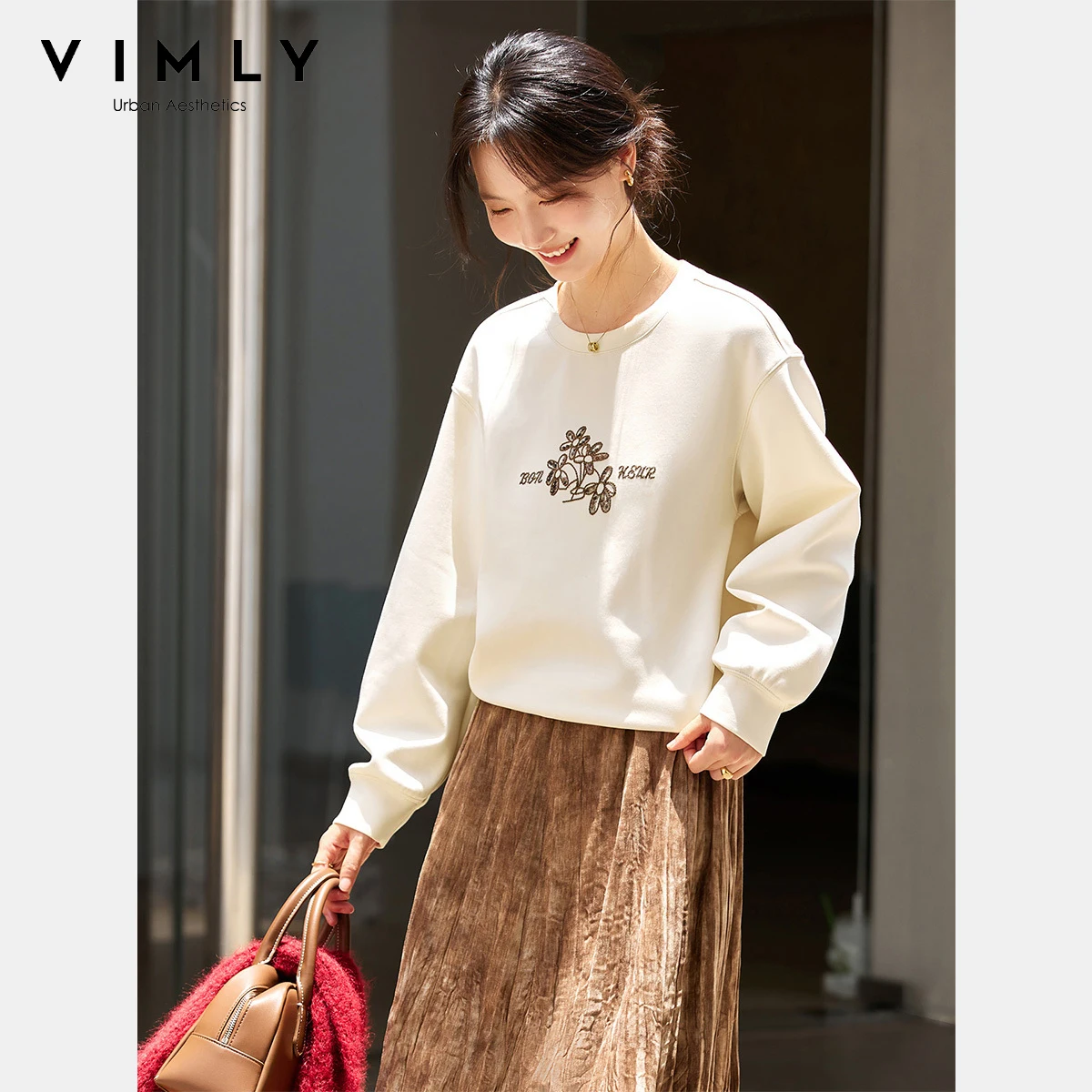 VIMLY Casual Women Sweatshirts Floral Embroider Autumn 2025 Apricot Knitted Female Sweatshirt Sporty Round Neck Ladies Top A2197