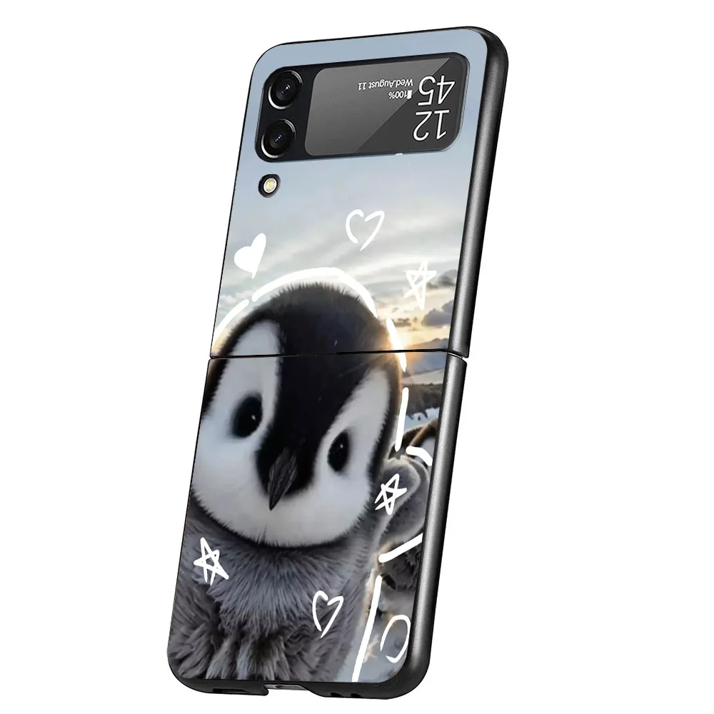 Penguins Love At The North Pole Phone Case For Samsung Galaxy Z Flip 6 5 4 3 5G Black Cover ZFlip6 ZFlip4 ZFlip5 ZFlip3 Coque Fu