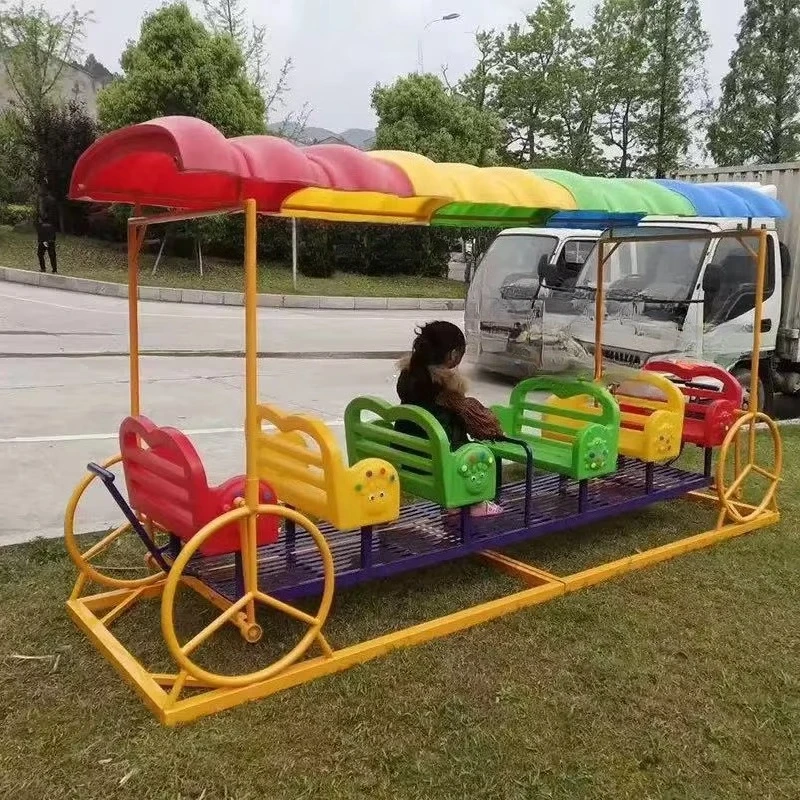 Jeu d'attractions avec chaise à bascule passionnante