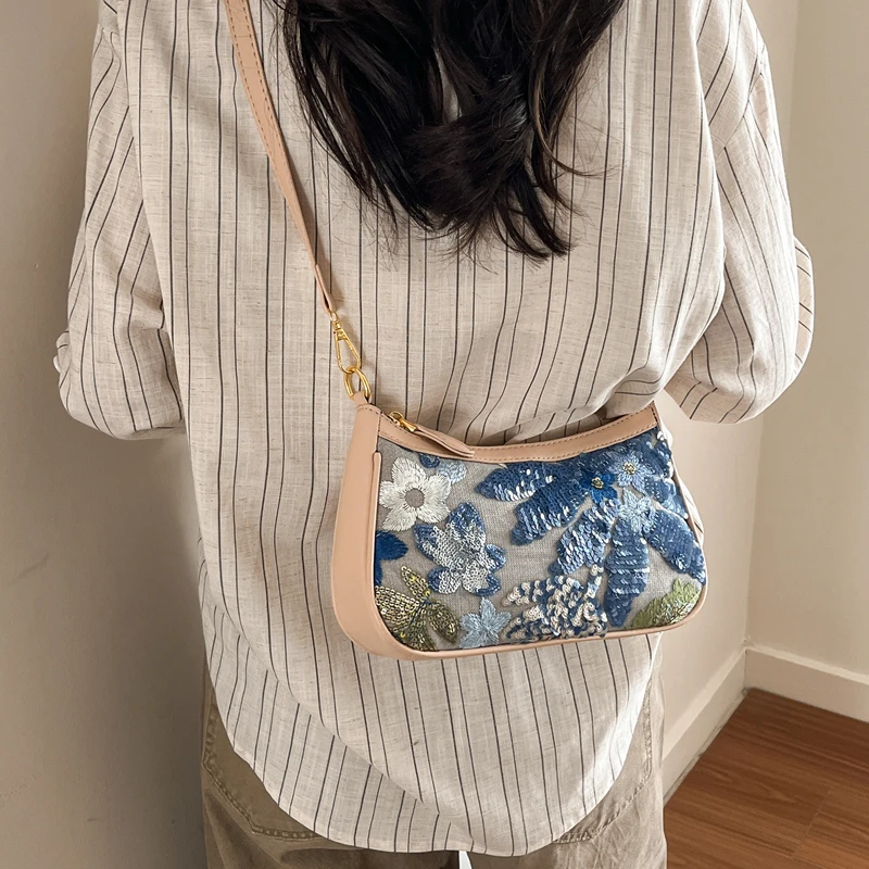 Exquisite Shining Sequins Youth Shoulder and Crossbody Bags for Women 2026 High Quality Popularity Stylish Design Sweet Handbags