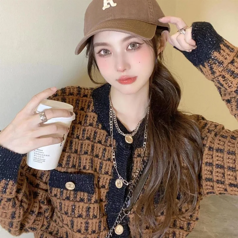 French Style Small Fragrant Sweater Jacket Cardigan Women 2023 New Niche Bright Silk Knitted Woolen Top Outerwear Knitwear Coat