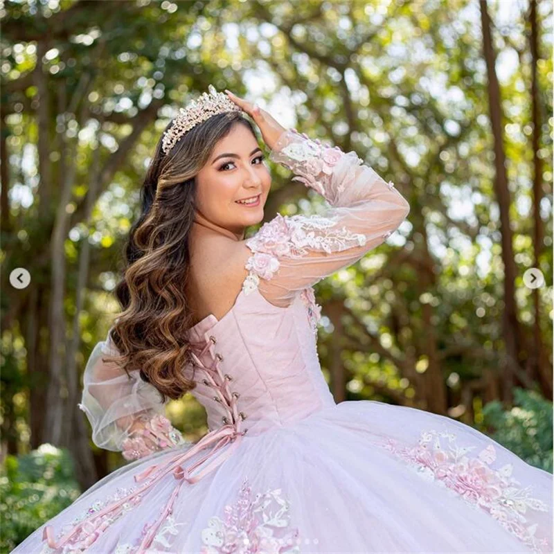 فساتين MULONG Quinceanera 2023 جديدة أنيقة على شكل حرف V مزينة بالدانتيل وأكمام طويلة A Line Vestidos De 15 Anos للحفلات الراقصة