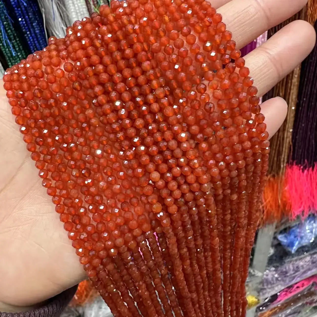 

Natural Red Agate Faceted Round 38cm Loose Beads for Jewerly Making Design Fashion Stone DIY Bracelet Woman Necklace Wholesale