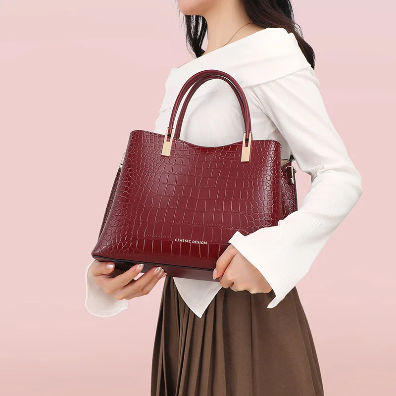 Aidrani New Red Genuine Leather Women's Bag, Middle aged Granny Light Luxury Wedding Bag, Free Mom Bag, Box Bag