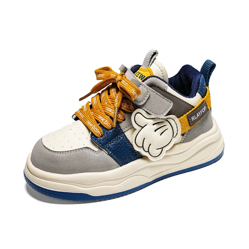 

Boys' board shoes 2025 autumn new girls' leather surface Fashion Leisure shoes soft sole versatile Anti-slip baby sports shoes