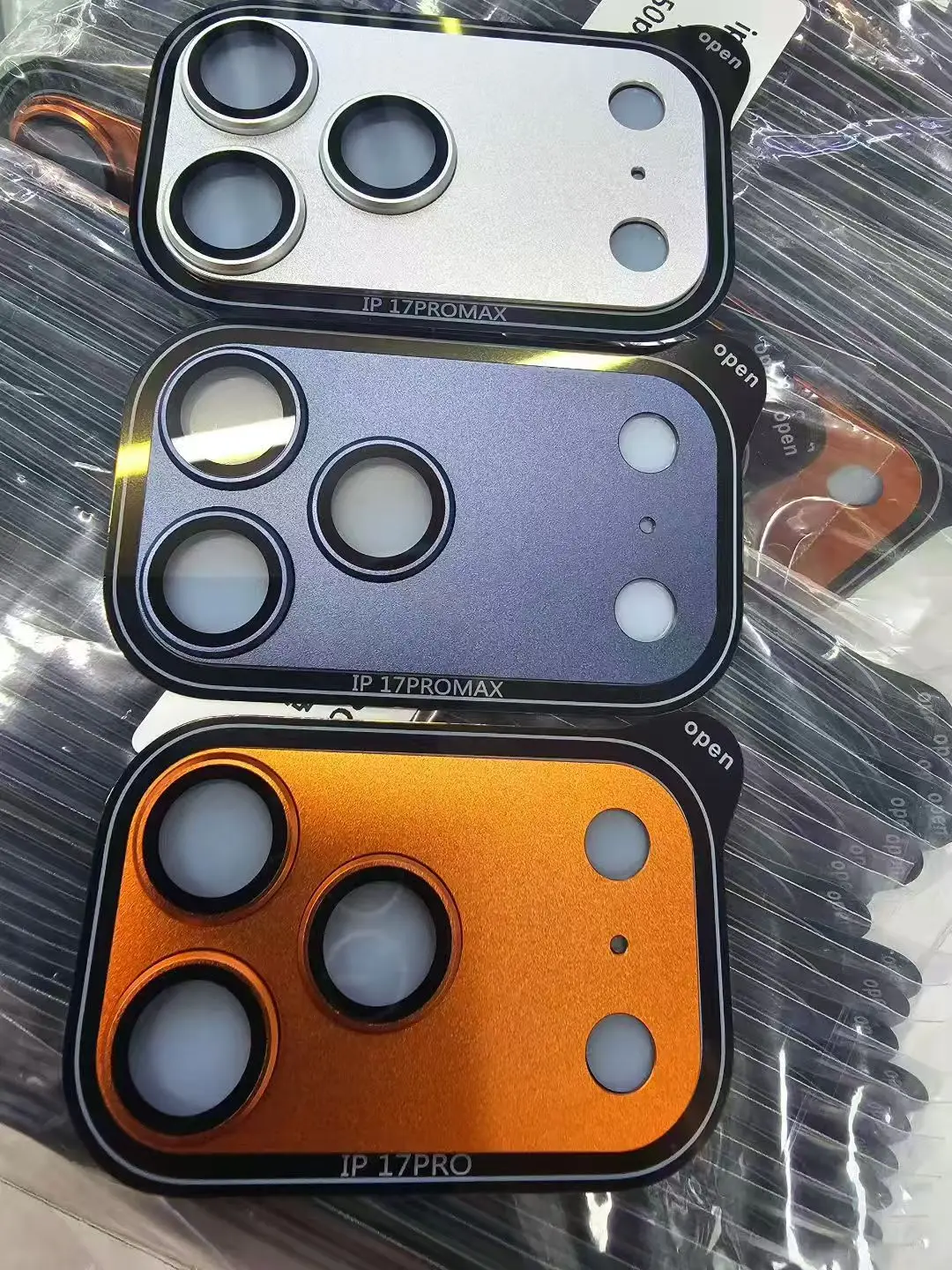 HD درع عدسة الكاميرا حامي آيفون 17 برو 17 برو ماكس الألومنيوم حلقة معدنية عدسة الزجاج المقسى فيلم غطاء #1