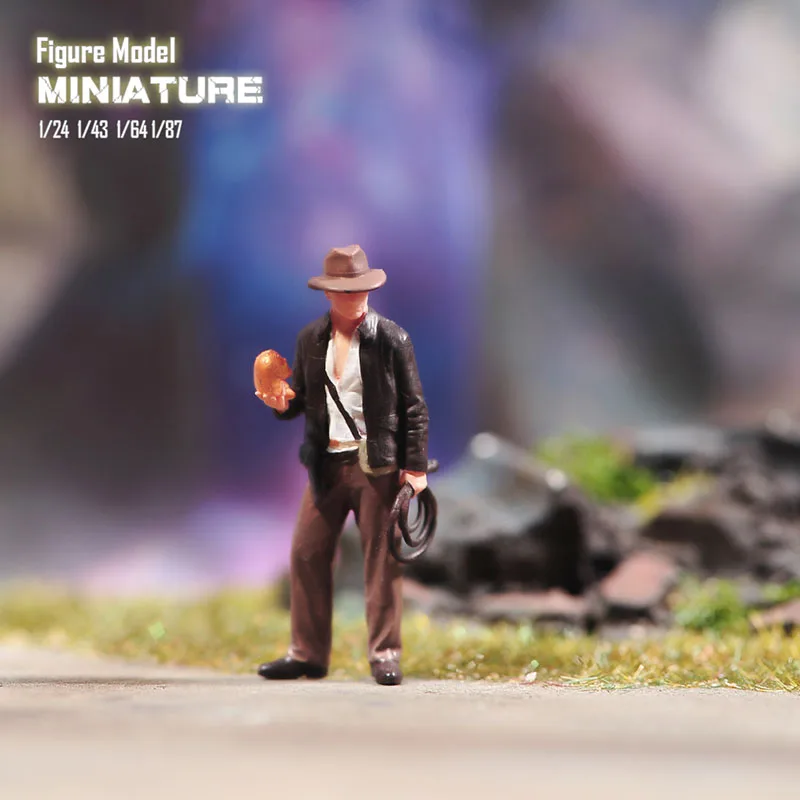 Miniatures 1/87 1/64 1/43 1/24 Cowboy Jones Harrison Ford Figure ovie Character Scene Sand Photography Display Model