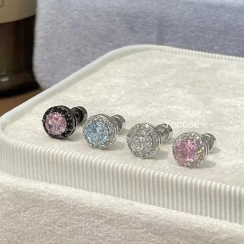 

Fashion Sparking Zircon Stud Earrings For Women Trendy Hip Pop Rhinestone Round Geometrics Earrings Casual Party Jewelry Gifts