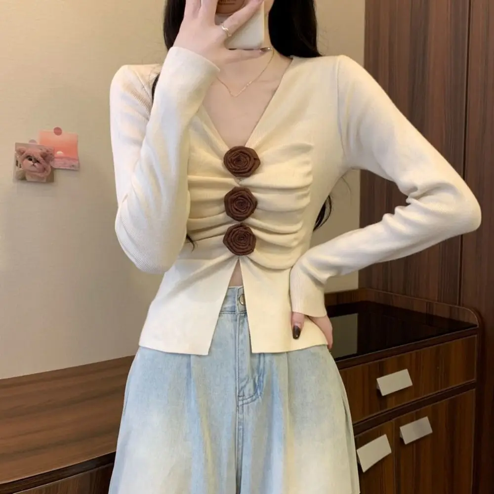 

Chic Pleated Long Sleeved Knitwear Bottoming Shirt Slim Fit 3D Rose Flower Top Pullover Sweet Knitted Top for Women Women