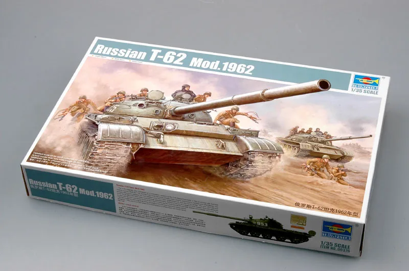 

Trumpeter Model 00376 1/35 Russian T-62 Mod.1962 tank model kit