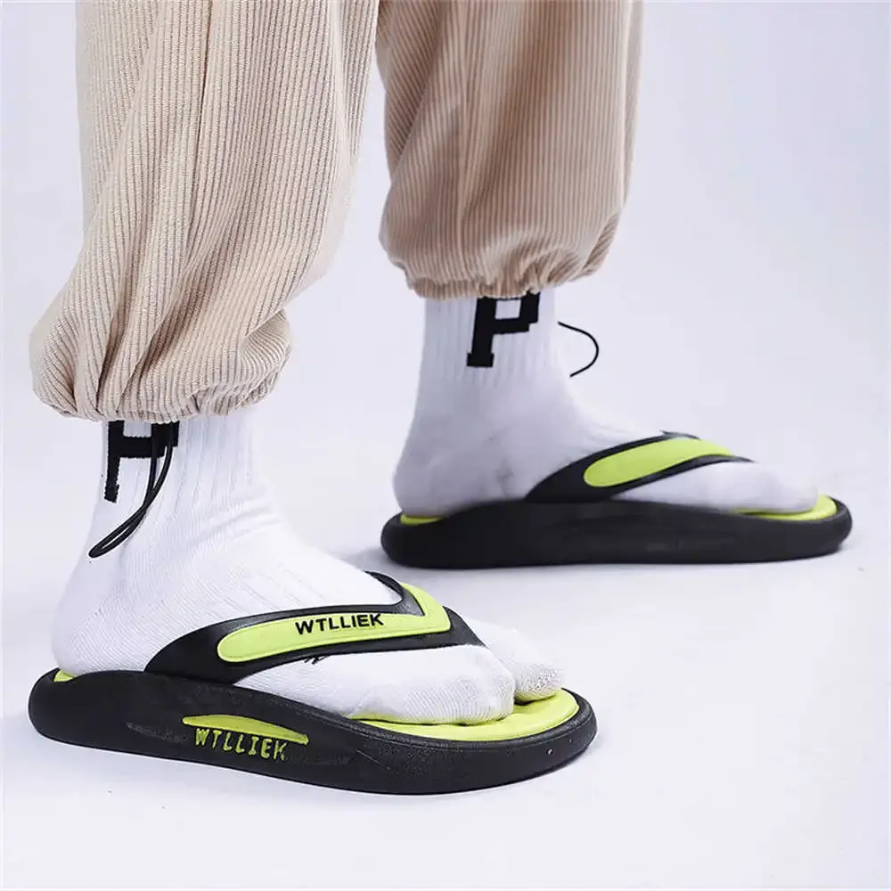 Bedrooms 44-45 Man Sneakers High Quality Sandal Men Luxury Shoes Swimming Slippers Sport High Grade Sporty Pie Specials