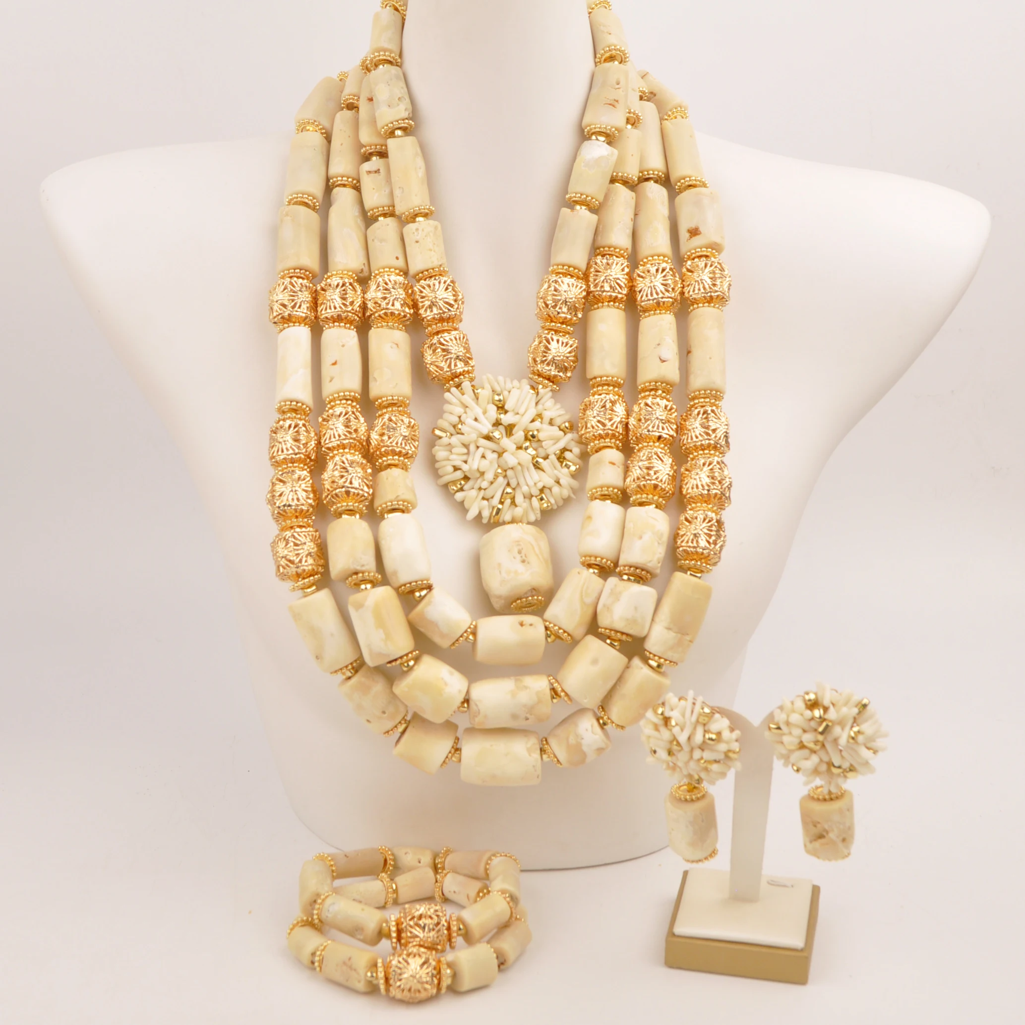 

Luxurious Natural White Coral Bead Necklace Bridal Jewelry Sets