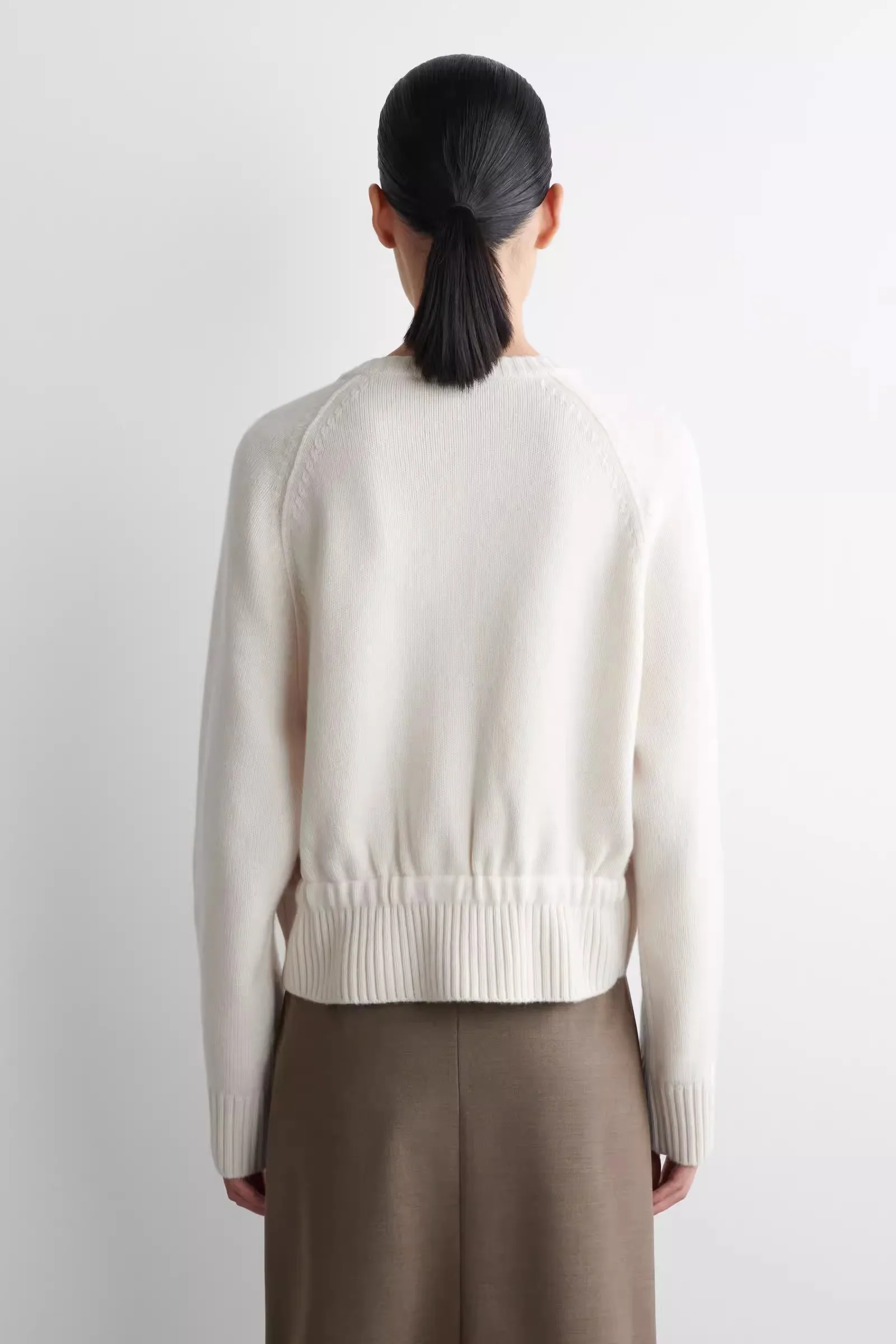 Ethereal MD 2025, neuer Winterstil der lässigen Damenmode, Standard-Strickpullover aus Wollmischung mit Rundhalsausschnitt