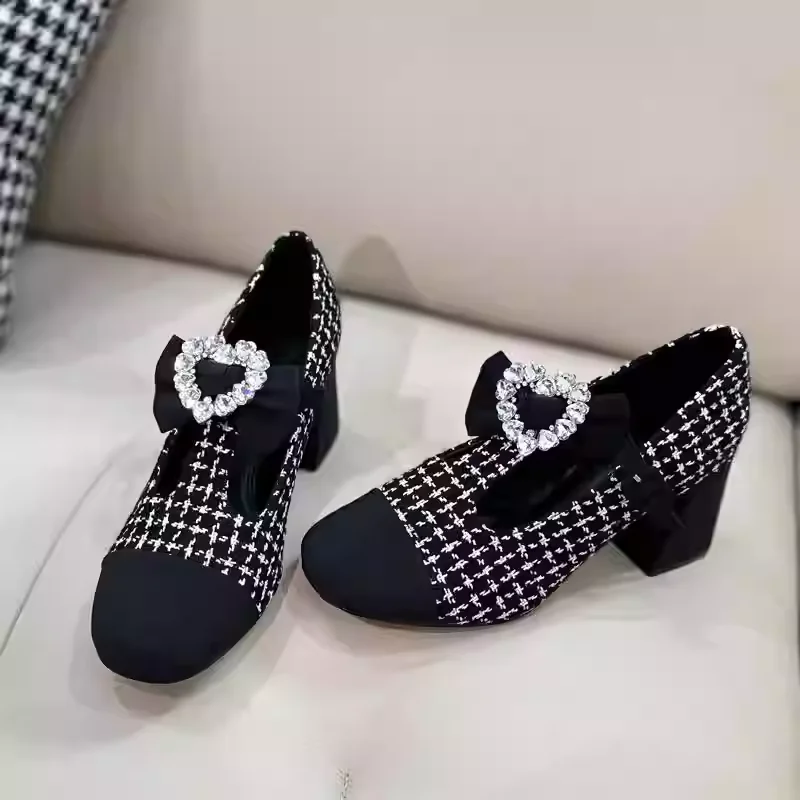 

Women's Two Tone Block Heel Pumps T Strap Bowknot Rhinestone Heart Decor Round Toe Tweed Fashion Party Dress Shoes Pumps