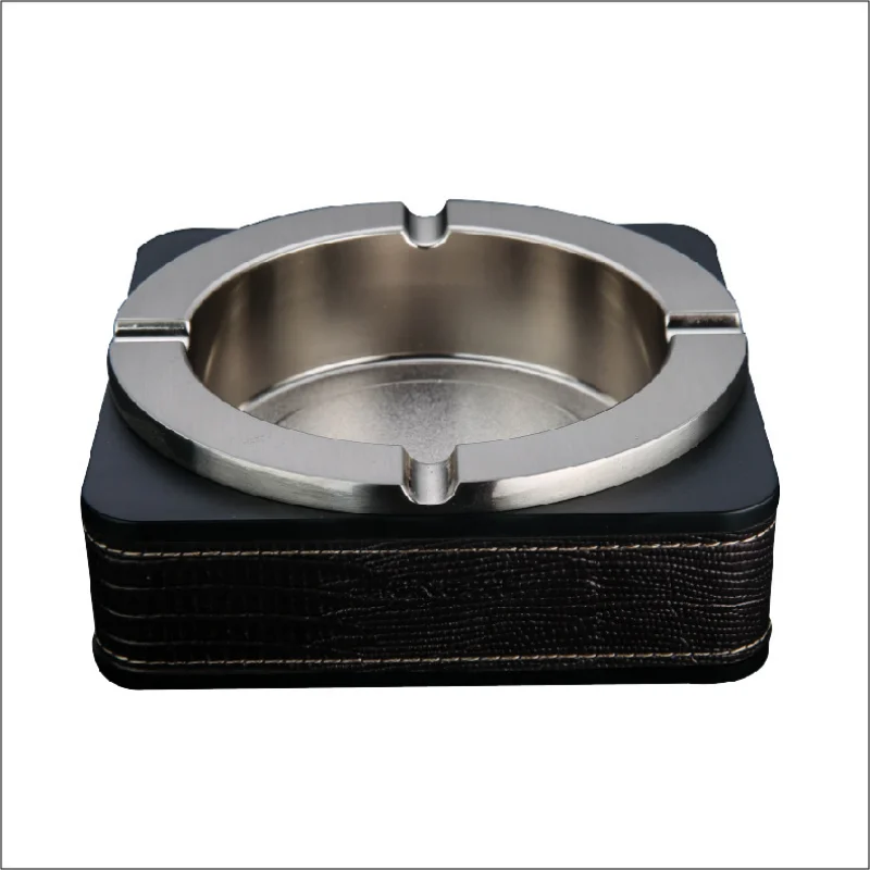 Modern Square Leather Metal Ashtray Interior Living Room Decoration Boyfriend for Gift Luxury Car Ashtray Office Home Decoration