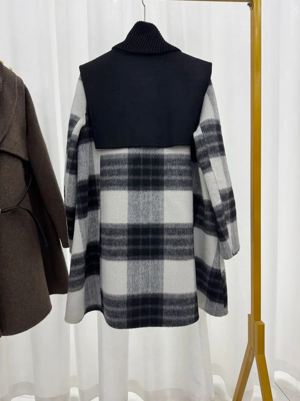 Women Winter British Style Detachable Cape Double Faced Wool Coat Plaid Slim Belted Woolen Outerwear Fashion Full Wool Overcoat