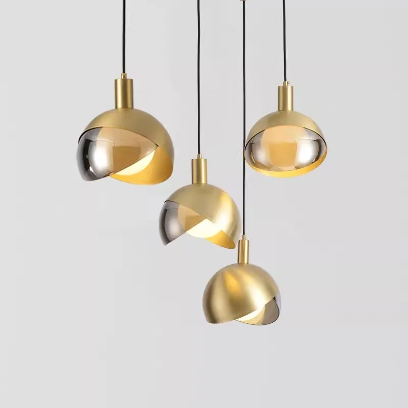 AiPaiTe Luxury Modern Dimmable Ceiling Luster 2025 Designer Round ball Glass Hardware Chandelier For Living Room Restaurant