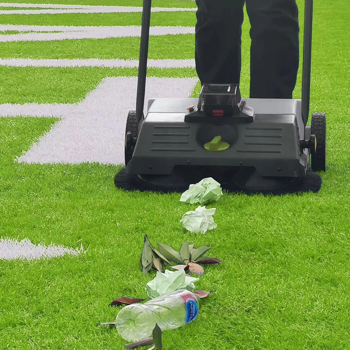 （deposit）Electric Self-Propelled Push Sweeper 550mm 25L