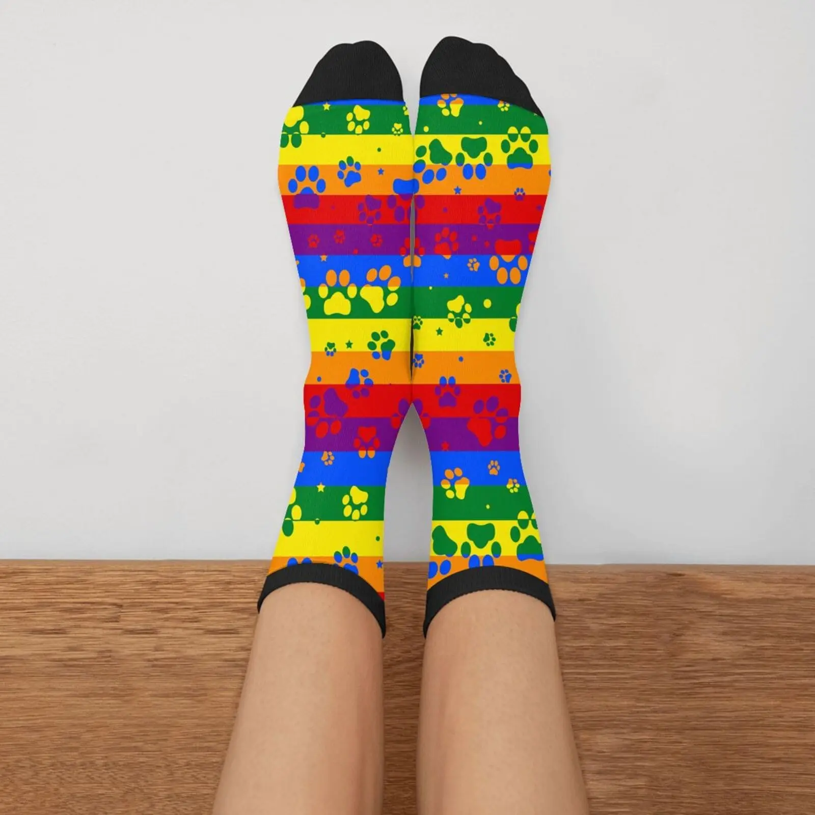 Gay Pride Regenbogenfarbene Valentinstag-Hundepfotenabdrücke, lässig, lustig, Funky, Neuheit, modische Socken für Männer und Frauen