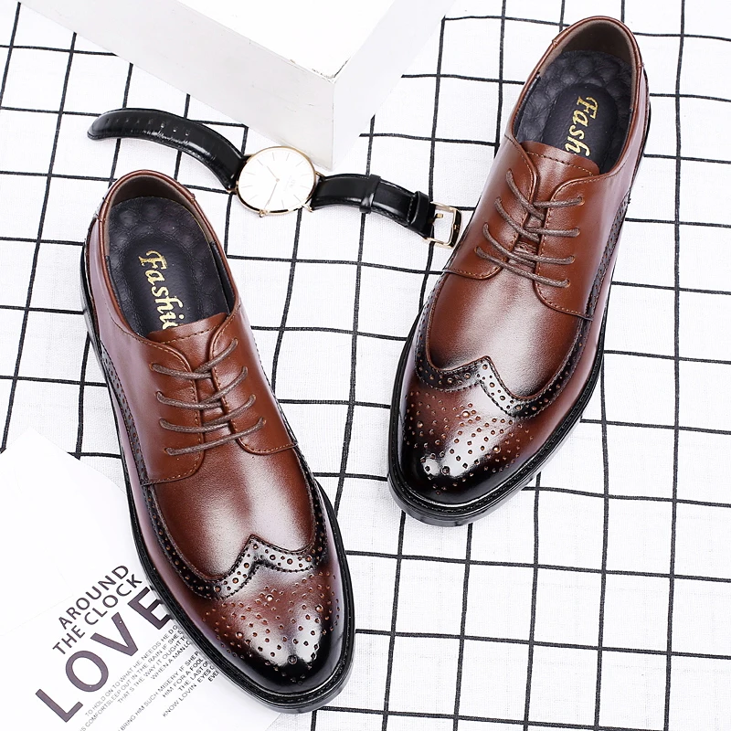 

2022 British Style New Men Oxford Genuine Leather Dress Shoes Brogue Lace Up Flats Male Casual Shoes Black Brown Size 38-48