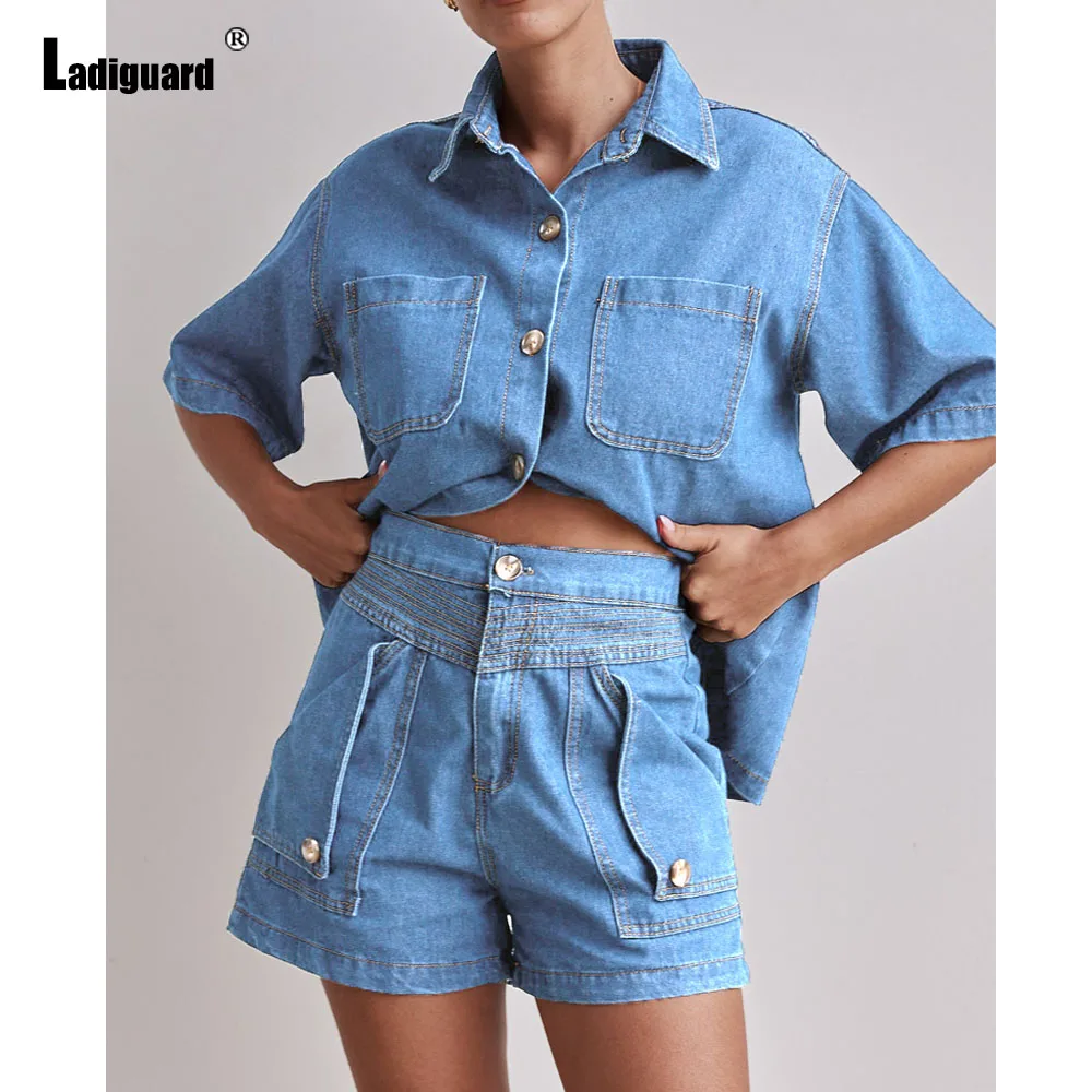 

Women Casual Board Denim Shorts Sets 2025 Single Breasted Cargo Shirt High Cut Stand Pocket Short Jeans Female Two Piece Set New