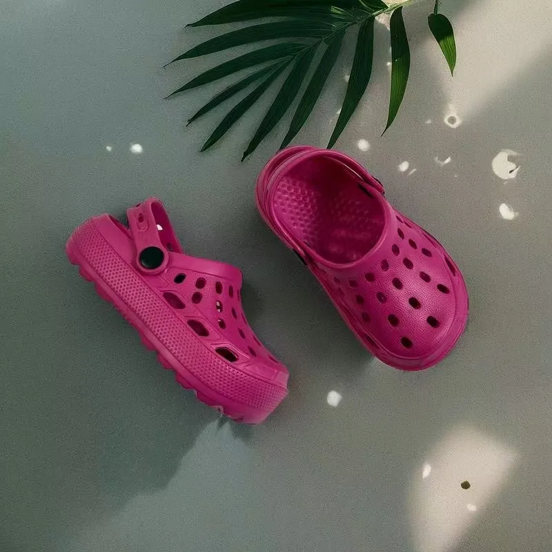 

Очаровательная пляжная обувь для девочек, легкие дышащие детские сандалии, уличная обувь для обучения, модная простая обувь из ЭВА