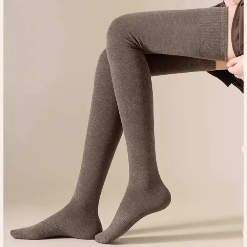 1 Pair Women's Thick Warm Thigh-High Stockings Fall Winter Knee-Length Anti-Slip High-Top Leg and Knee Length Fluffy Long Socks