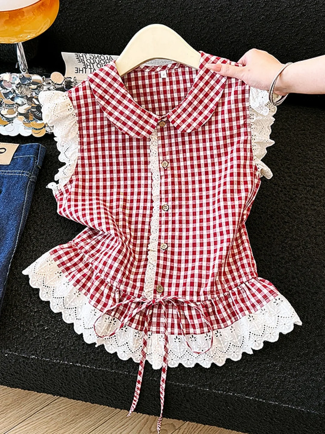 

Korean Sweet Doll Collar Plaid Shirt Women's Summer New Fashion Unique Lace Splicing Sleeveless Top Straight Cut Color Block